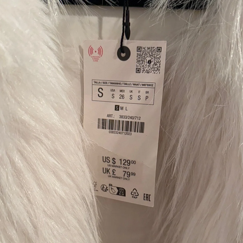 Zara White Faux Fur Jacket - Picture 3 of 8